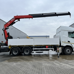 Fassi F315 na zádi vozidla DAF 